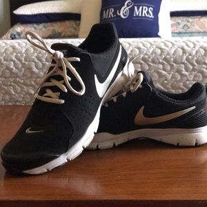 Nike in season TR shoes